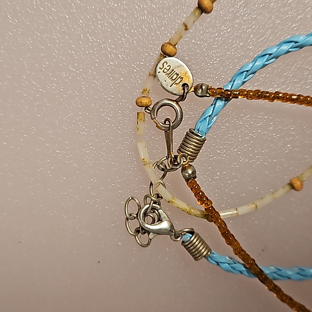 Lot of 9 pc. of 2 necklaces 1 earring 6 bracelets bag #1 faux wood tan natural - Picture 6 of 11